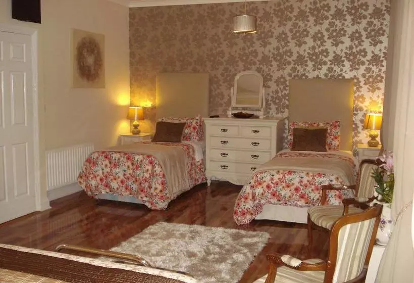 هتل Killerig House