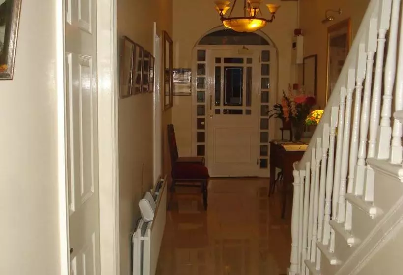 هتل Killerig House