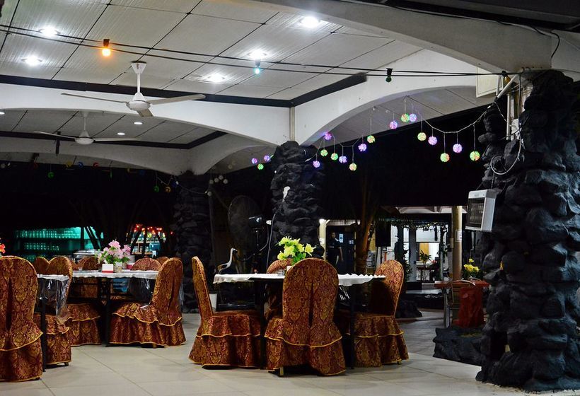 酒店 La Comme Country Resort