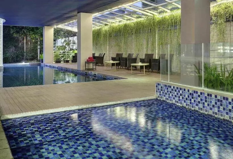 Hotelli Mercure Bandung Nexa Supratman