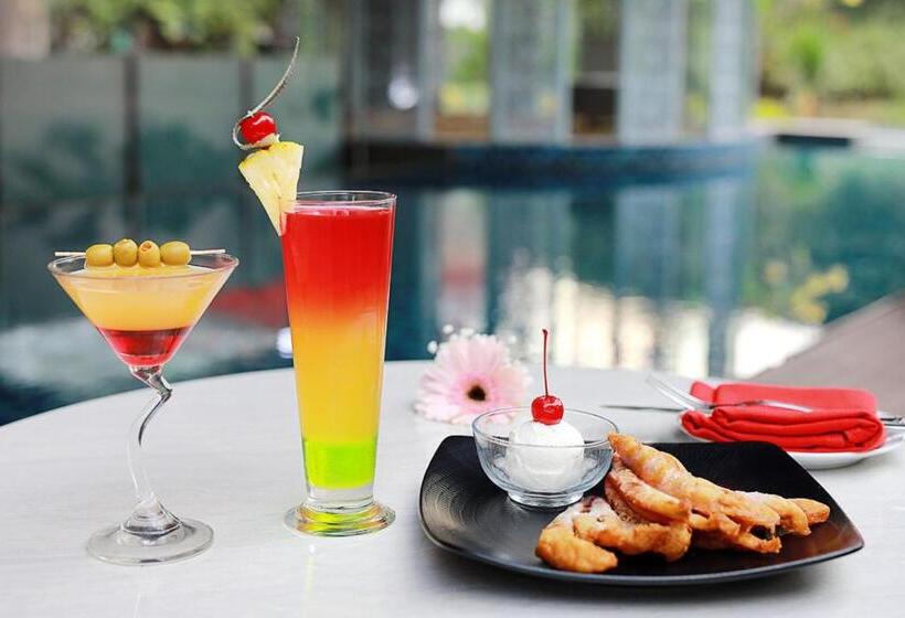 Отель Mercure Bandung Nexa Supratman