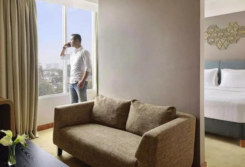 Hotelli Mercure Bandung Nexa Supratman