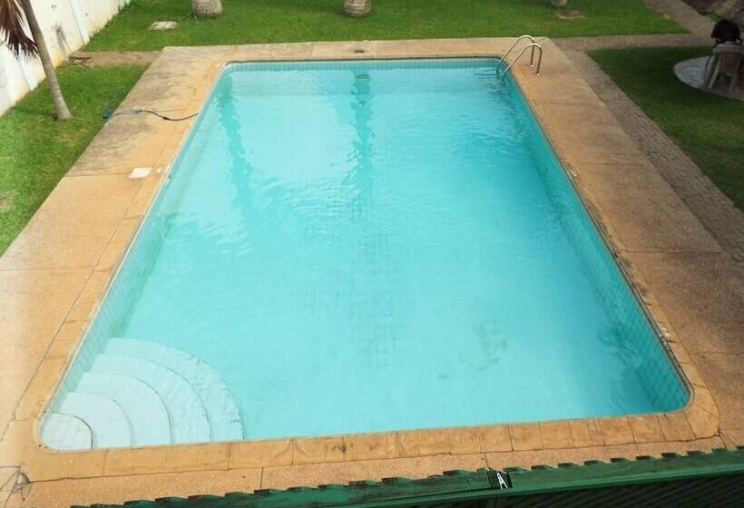 בית מלון כפרי Pekan