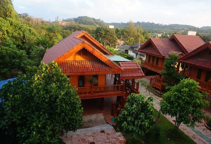 בית מלון כפרי Ruenthai Boutique