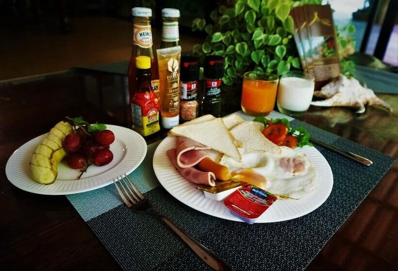 בית מלון כפרי Ruenthai Boutique