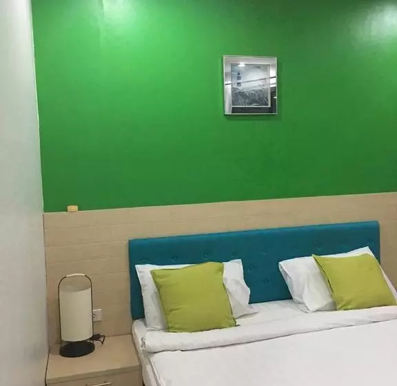 Hotelli Samed Port View