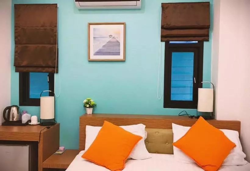 Hotelli Samed Port View