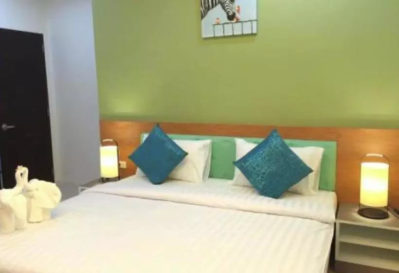 Hotelli Samed Port View