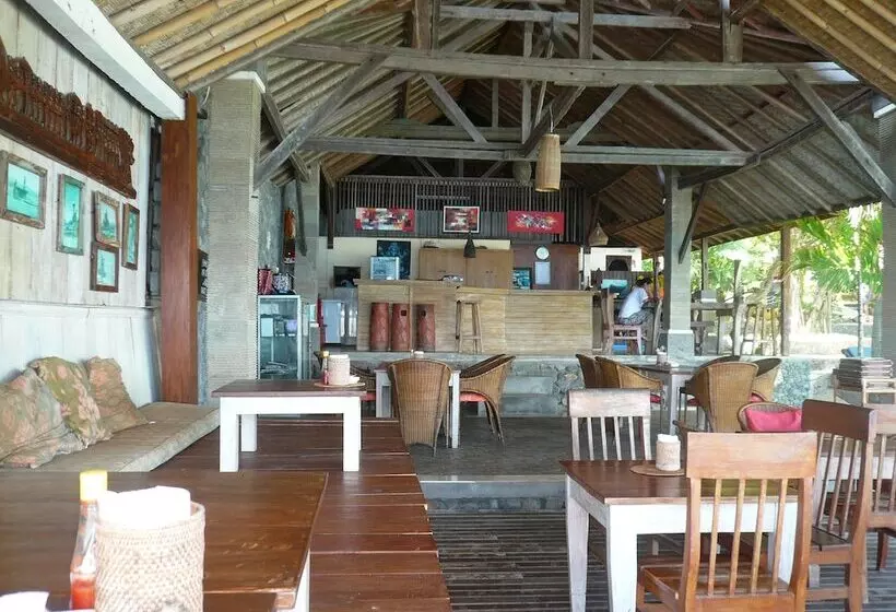 Hotelli Wawa Wewe Ii Villas