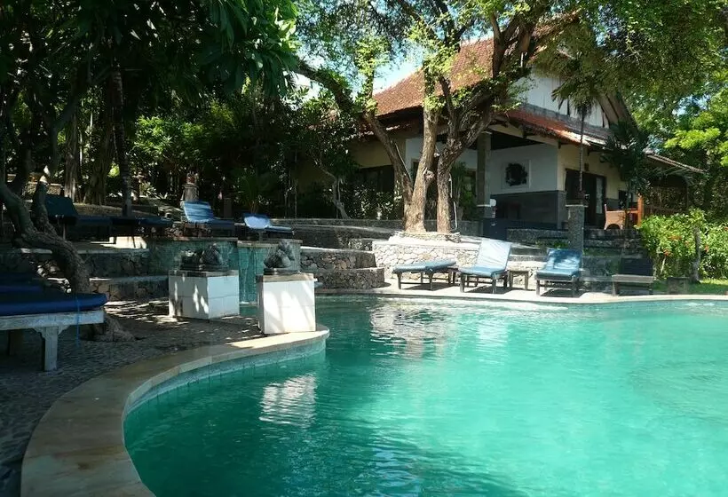 Hotelli Wawa Wewe Ii Villas