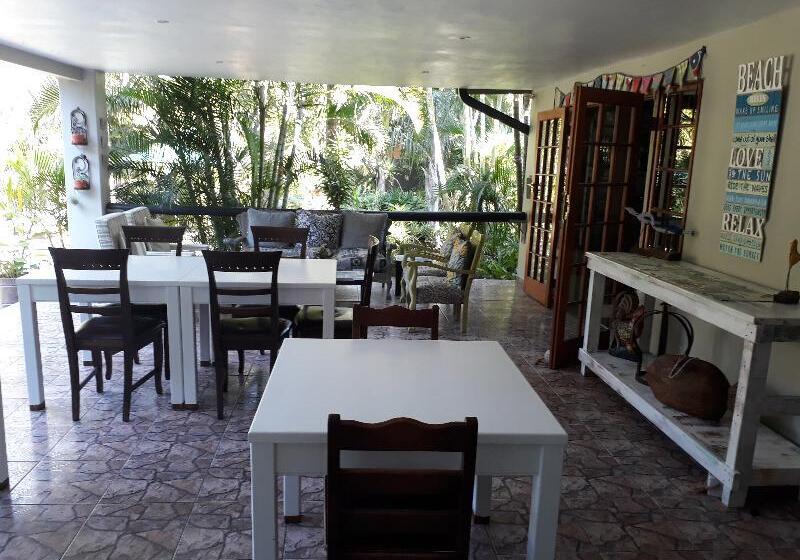 פנסיון The Sandpiper