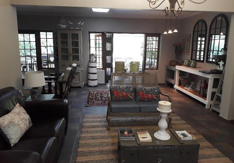 פנסיון The Sandpiper