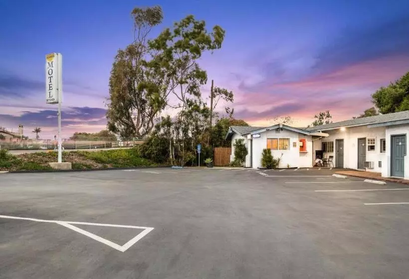 Scandia Motel