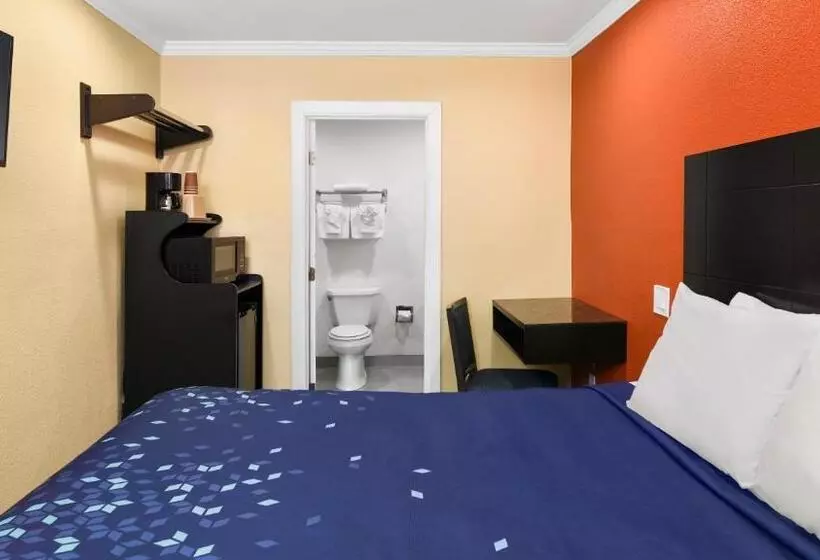 Scandia Motel