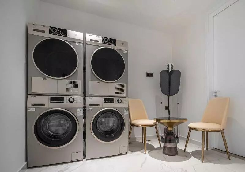 ホテル Madison Jinan Olympics Center