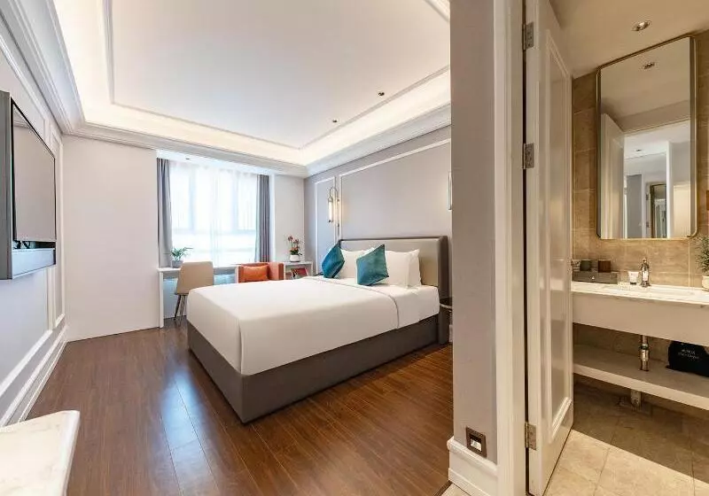 ホテル Madison Jinan Olympics Center