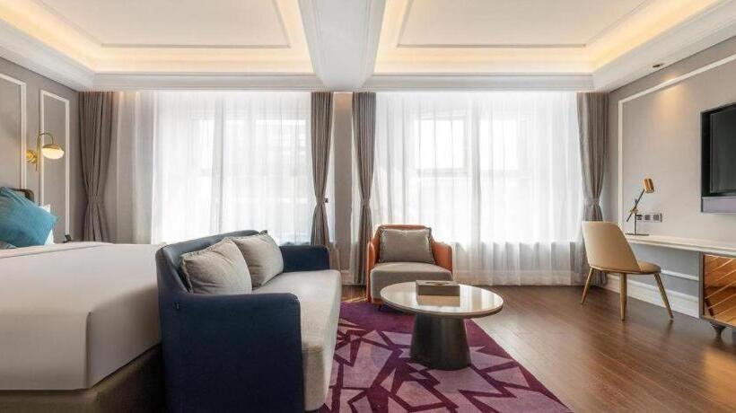 Otel Madison Jinan Olympics Center