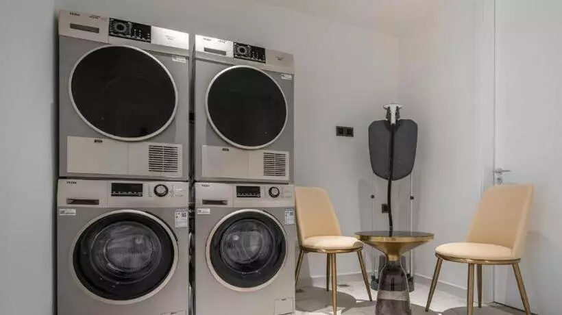 ホテル Madison Jinan Olympics Center