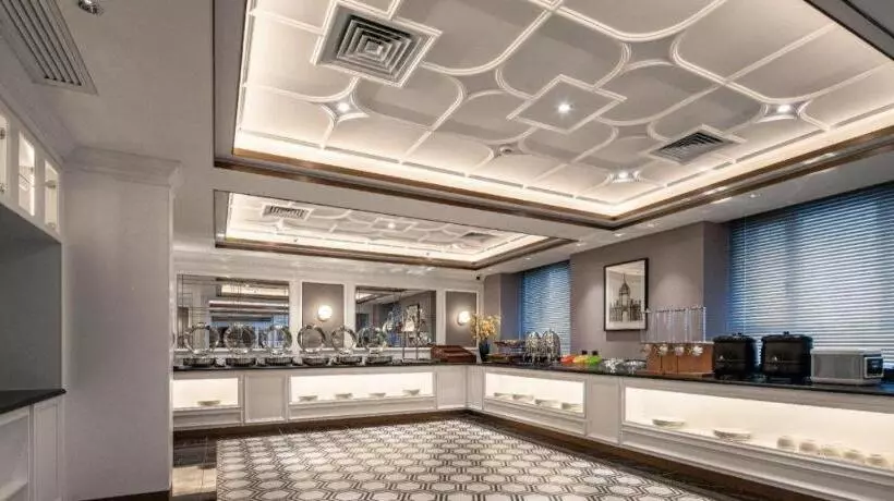 ホテル Madison Jinan Olympics Center