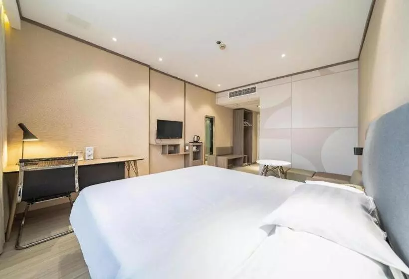 Hanting Hotel Shanghai Qingpu Caoying Road Metro Station