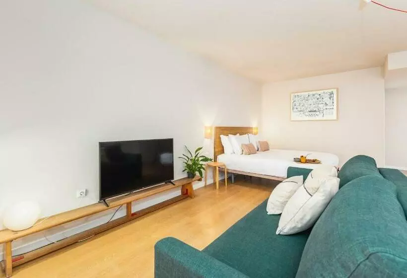 Dream On   Almada Lofts