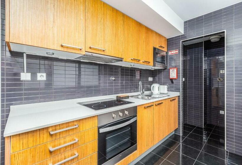 Dream On Almada Lofts