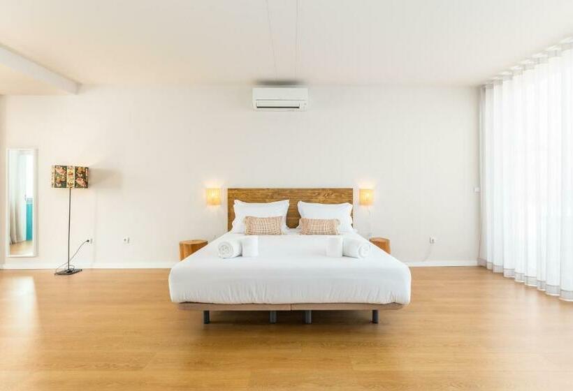 Dream On Almada Lofts