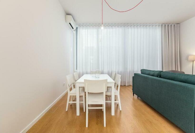 Dream On Almada Lofts