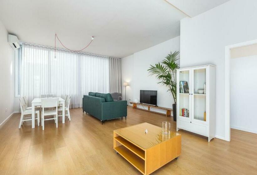 Dream On Almada Lofts