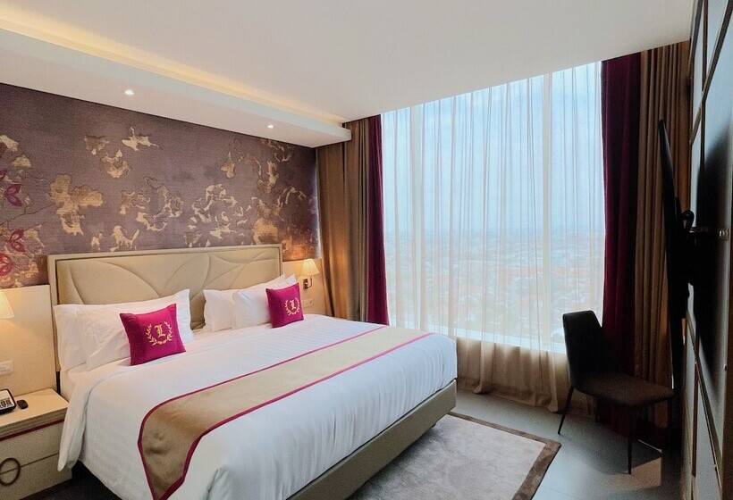 Leedon Hotel & Suites Surabaya