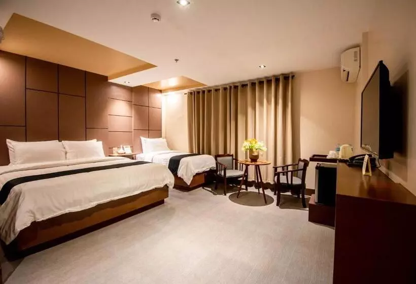 Hotel Monallan Boracay