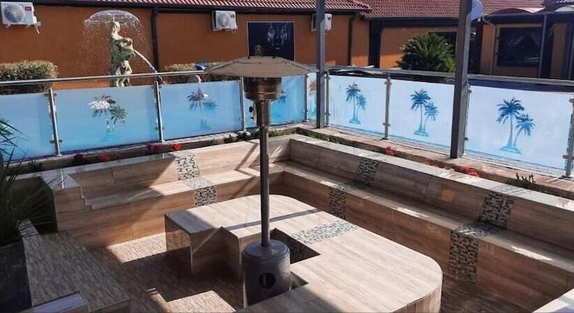 Hotel National Lodge