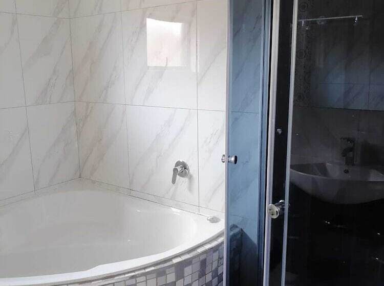 Hotel National Lodge