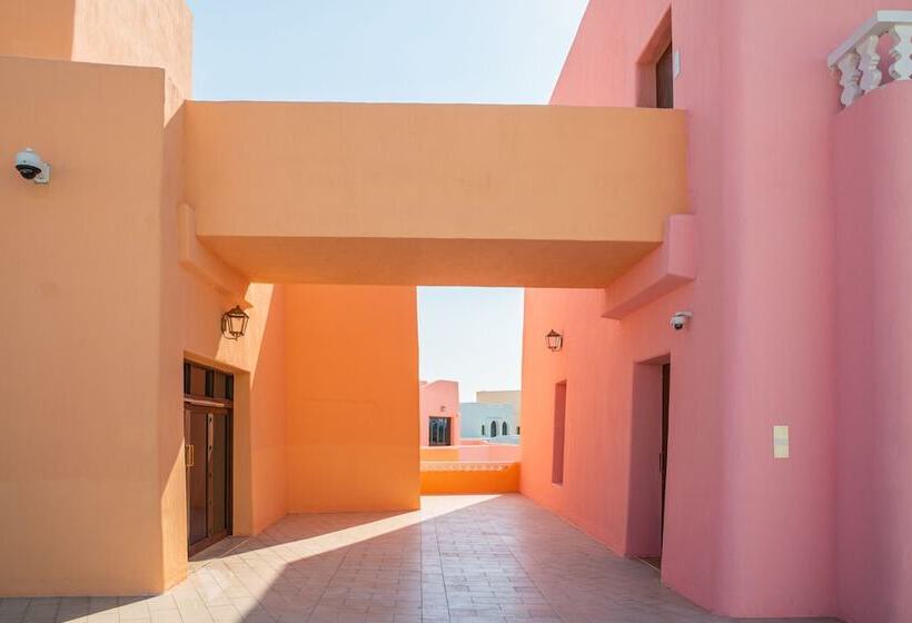 Mina Hotel And Residences By The Torch