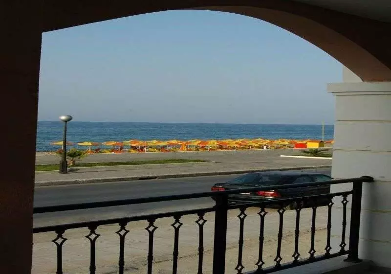 Blue Sky Hotel Apartments