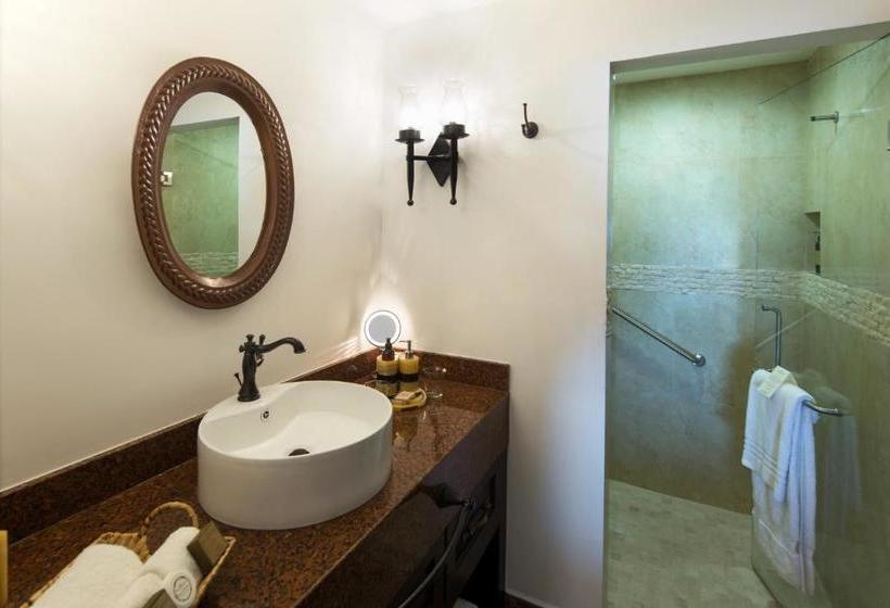 The Residences at Hacienda Encantada