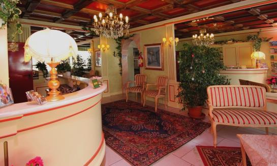 בית מלון כפרי Benaco