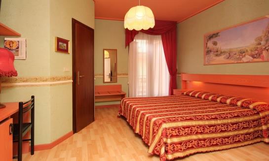 בית מלון כפרי Benaco