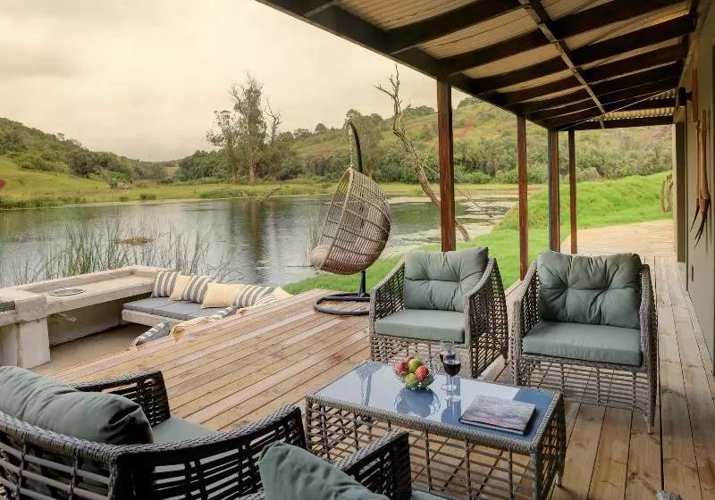 ホテル Bush Villas Self-catering At Botlierskop