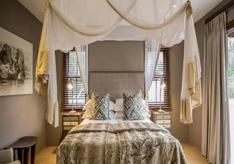 ホテル Bush Villas Self-catering At Botlierskop