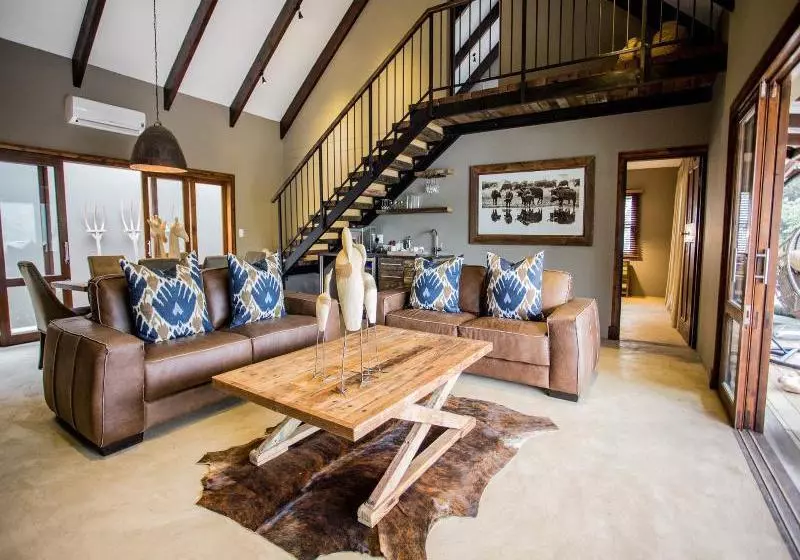 ホテル Bush Villas Self-catering At Botlierskop
