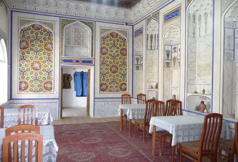 ホテル Hovli Poyon