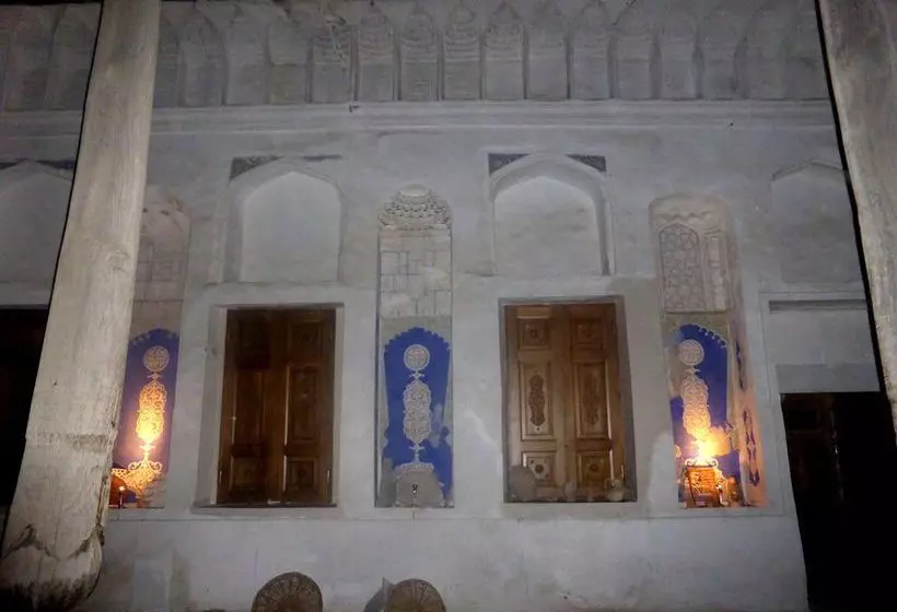 ホテル Hovli Poyon
