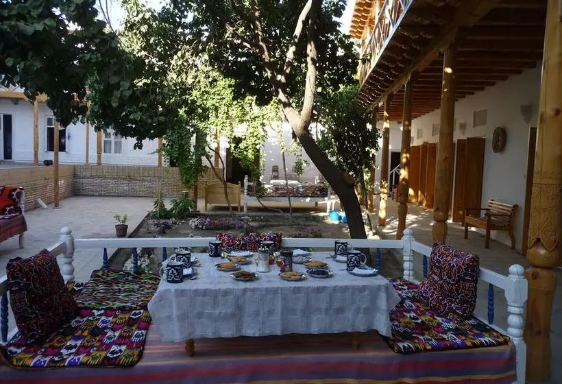 ホテル Hovli Poyon