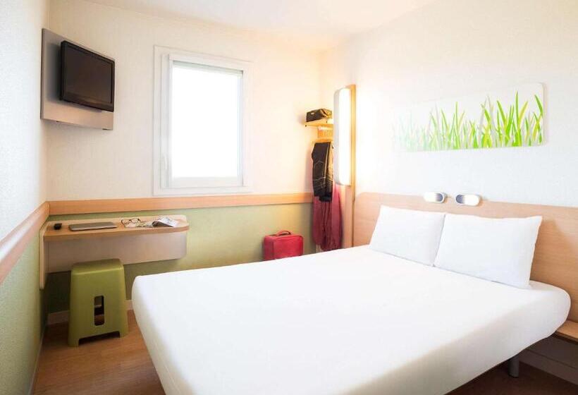 בית מלון כפרי Ibis Budget Orly Chevilly Tram 7