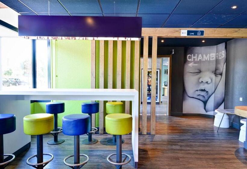 בית מלון כפרי Ibis Budget Orly Chevilly Tram 7