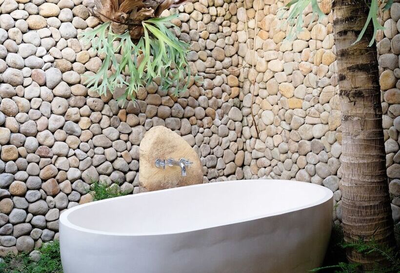 Отель Kalapa Boutique Resort & Yoga