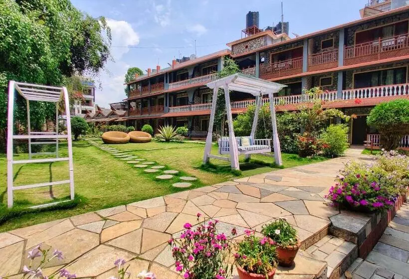 هتل Lake View Resort