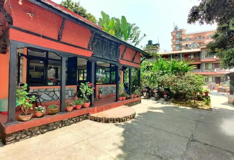 هتل Lake View Resort