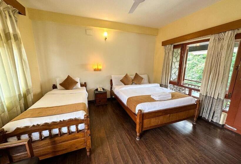 هتل Lake View Resort